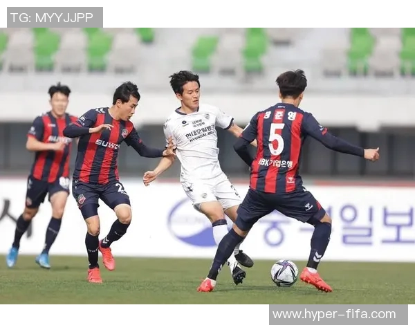 探讨比赛足球的材质对比赛表现和运动员体验的影响与重要性